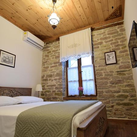 4 Rooms Gjirokastra Exterior photo