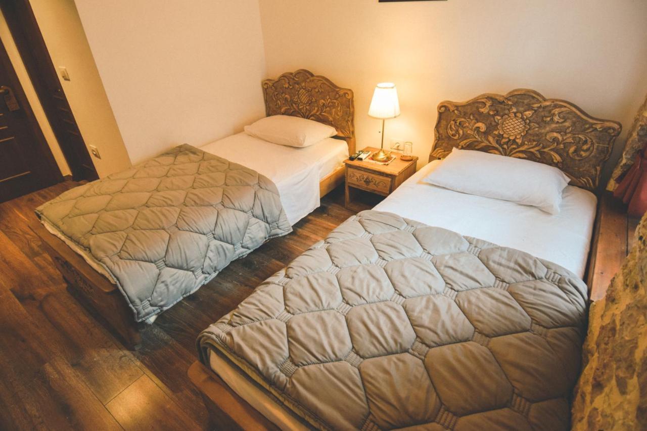 4 Rooms Gjirokastra Exterior photo
